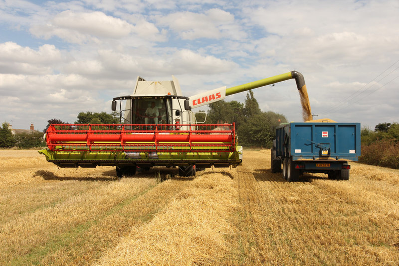 CG102-barley-harvest-by-Richard-Croft